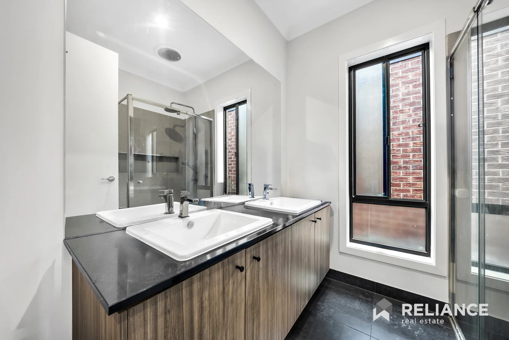 Additional image 3 of 279 Manor Lakes Boulevard, Manor Lakes VIC 3024