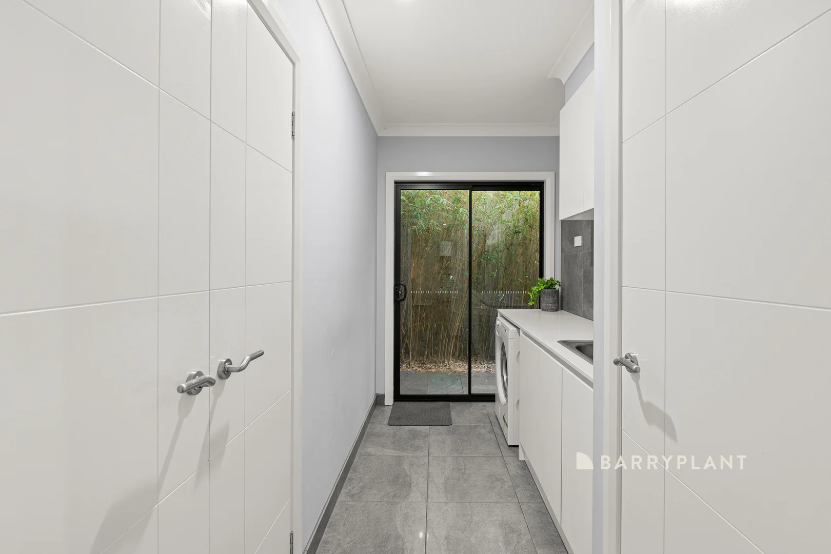 Additional image 16 of 4 Longview Road, Warragul VIC 3820