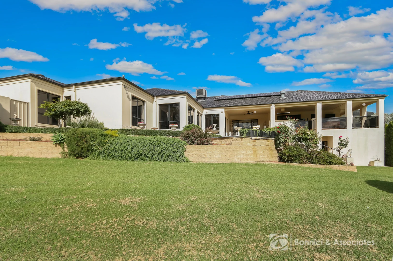 Additional image 25 of 8 Nedlands Close, West Wodonga VIC 3690