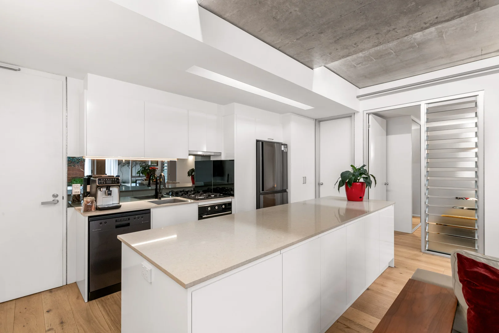 Additional image 10 of G01P/191 Powlett Street, East Melbourne VIC 3002