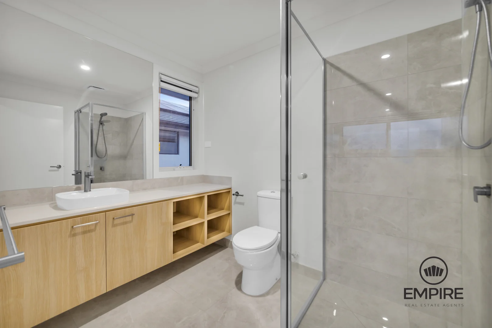 Additional image 15 of 139 Yeungroon Boulevard, Clyde North VIC 3978