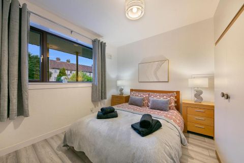 Craigievar Place, Aberdeen AB10