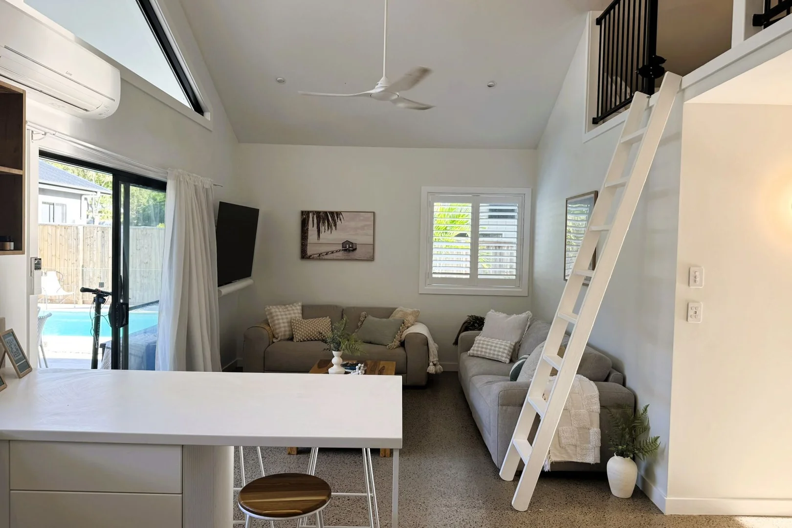 Additional image 3 of 1 Bluejeep Court, Horseshoe Bay QLD 4819