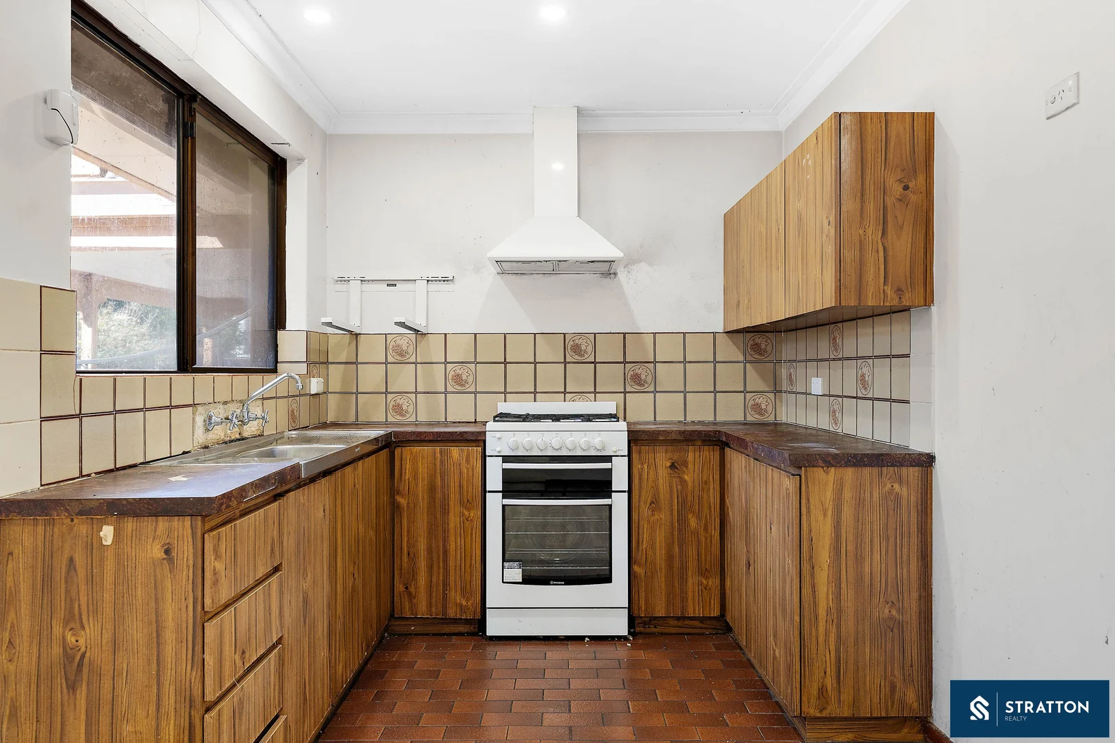 Additional image 16 of 16 Merlin Close, Camillo WA 6111