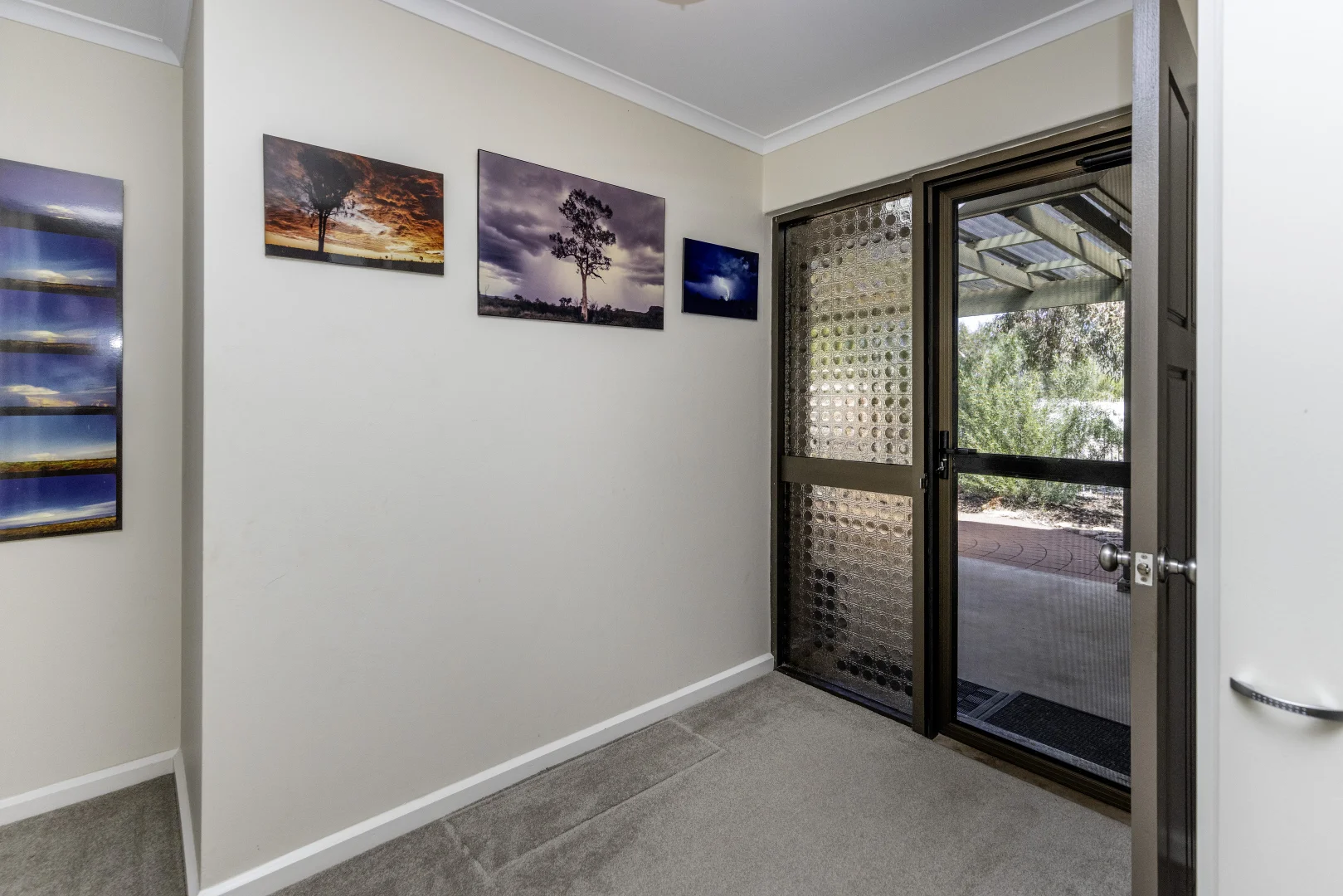 Additional image 7 of 44 Van Senden Avenue, Araluen NT 0870