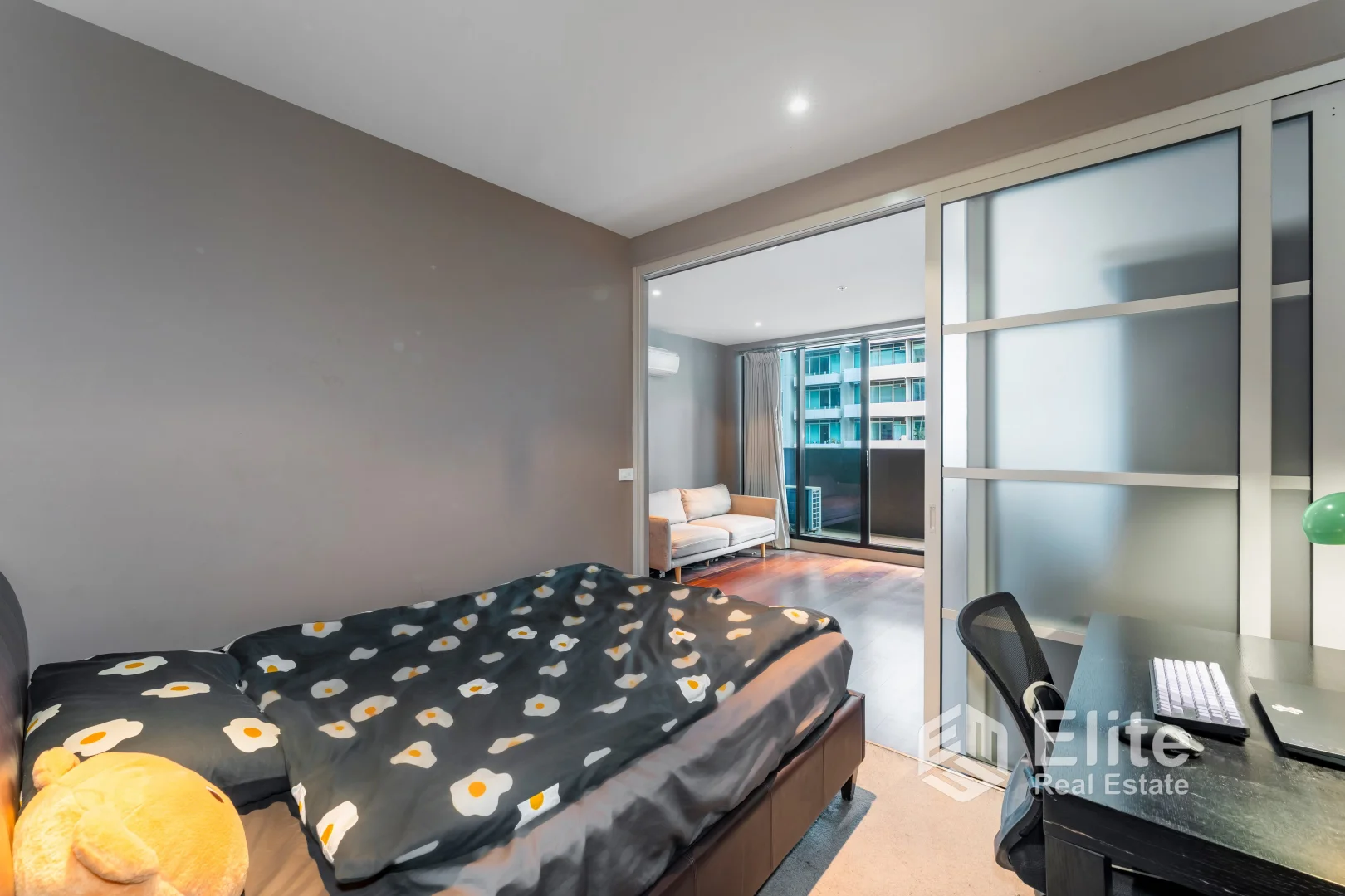 Additional image 3 of 917/228 A'Beckett Street, Melbourne VIC 3000