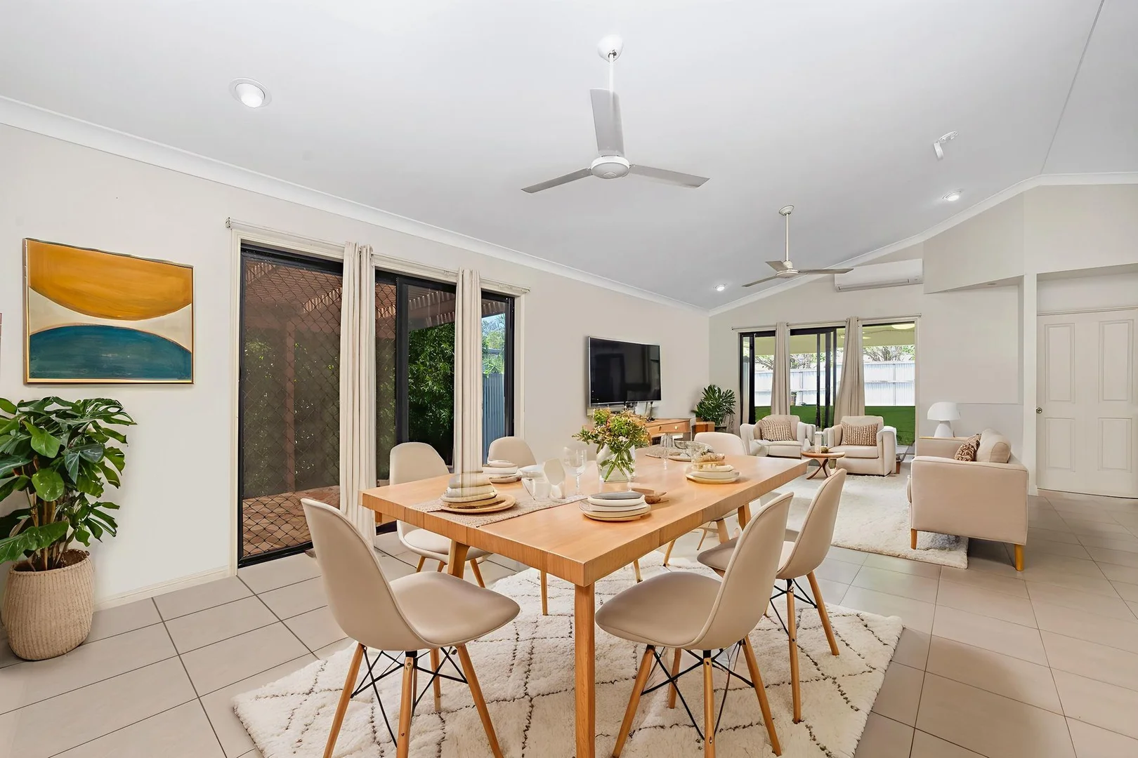 Additional image 5 of 40 Donostia Crescent, Bushland Beach QLD 4818