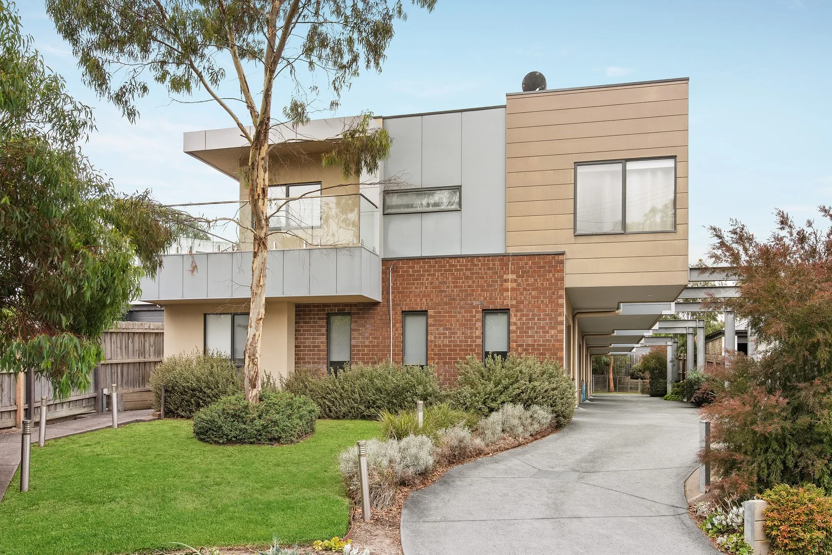 Additional image 2 of 4/18 Aberdeen Road, Macleod VIC 3085