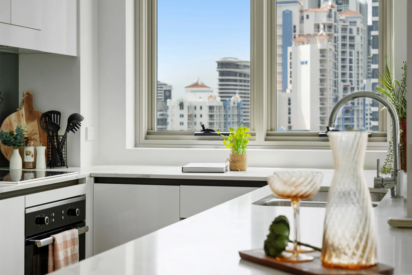 Additional image 7 of 703/51 Peerless Avenue, Mermaid Beach QLD 4218