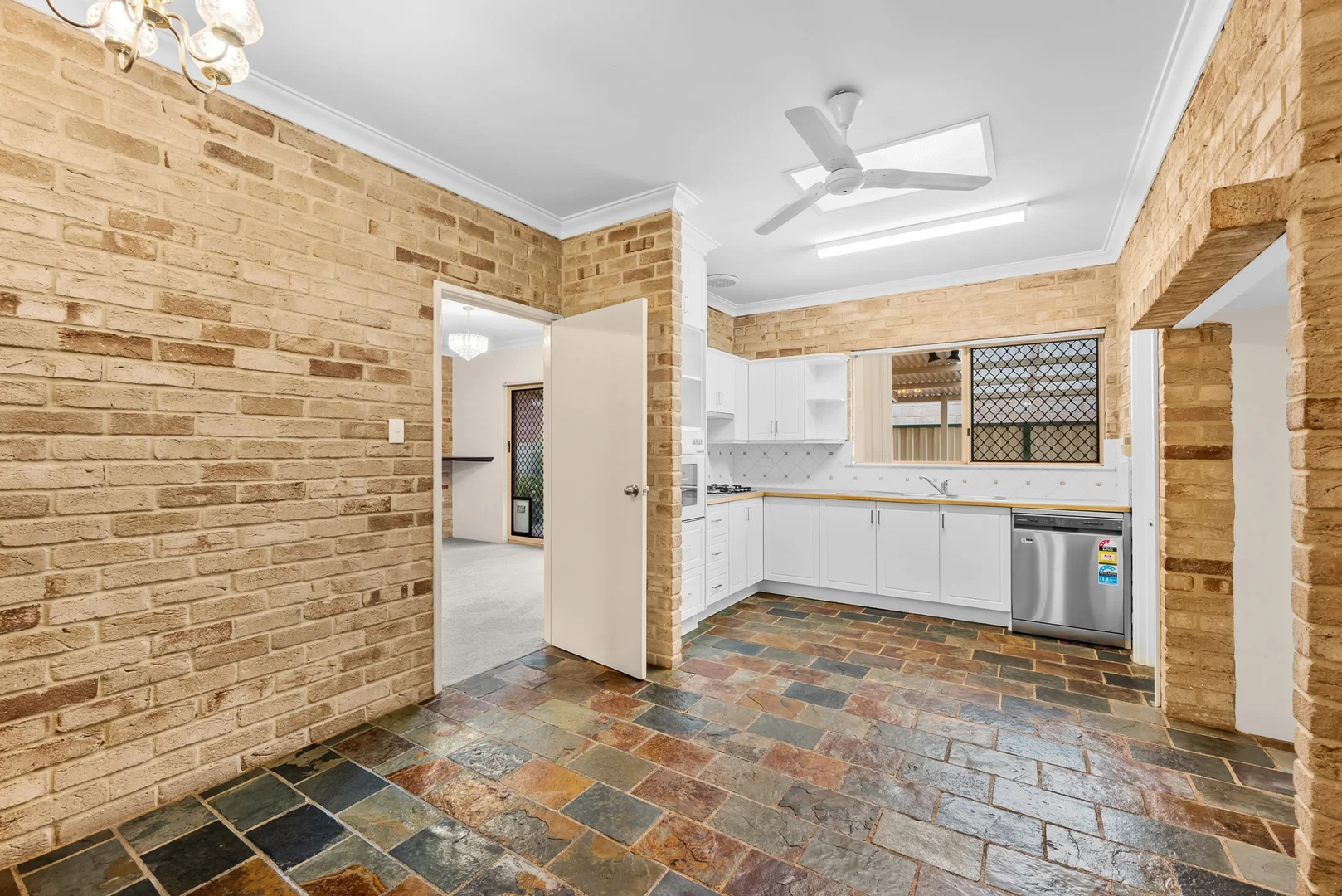 Additional image 5 of 291 Beechboro Road North, Morley WA 6062