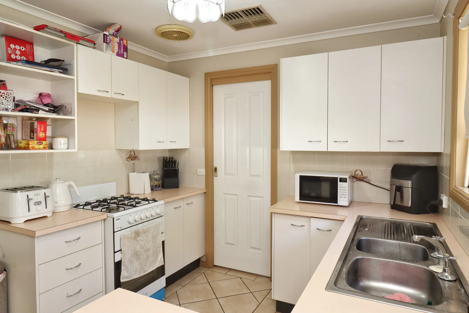 Additional image 7 of 11 Echuca Place, Cowra NSW 2794