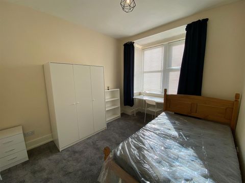 Room 1, Sovereign Road, Earlsdon, Coventry CV5, Room to rent