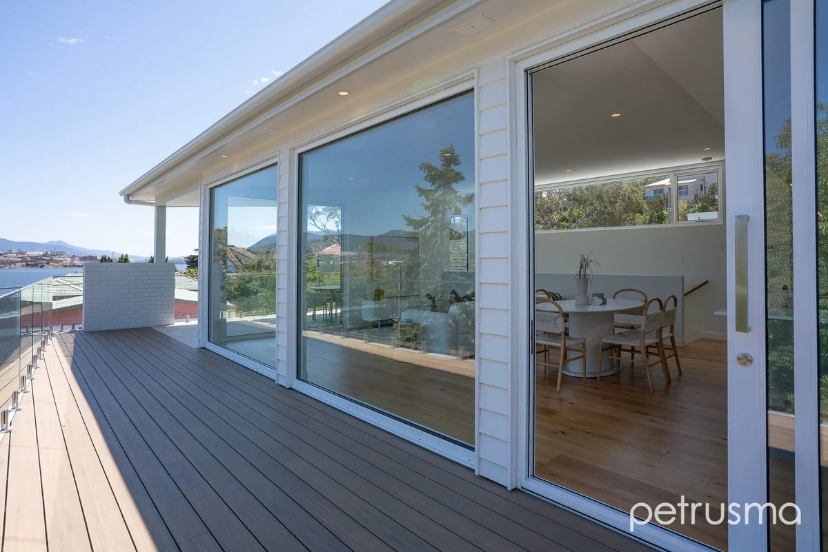 Additional image 19 of 3/107 Derwent Avenue, Lindisfarne TAS 7015