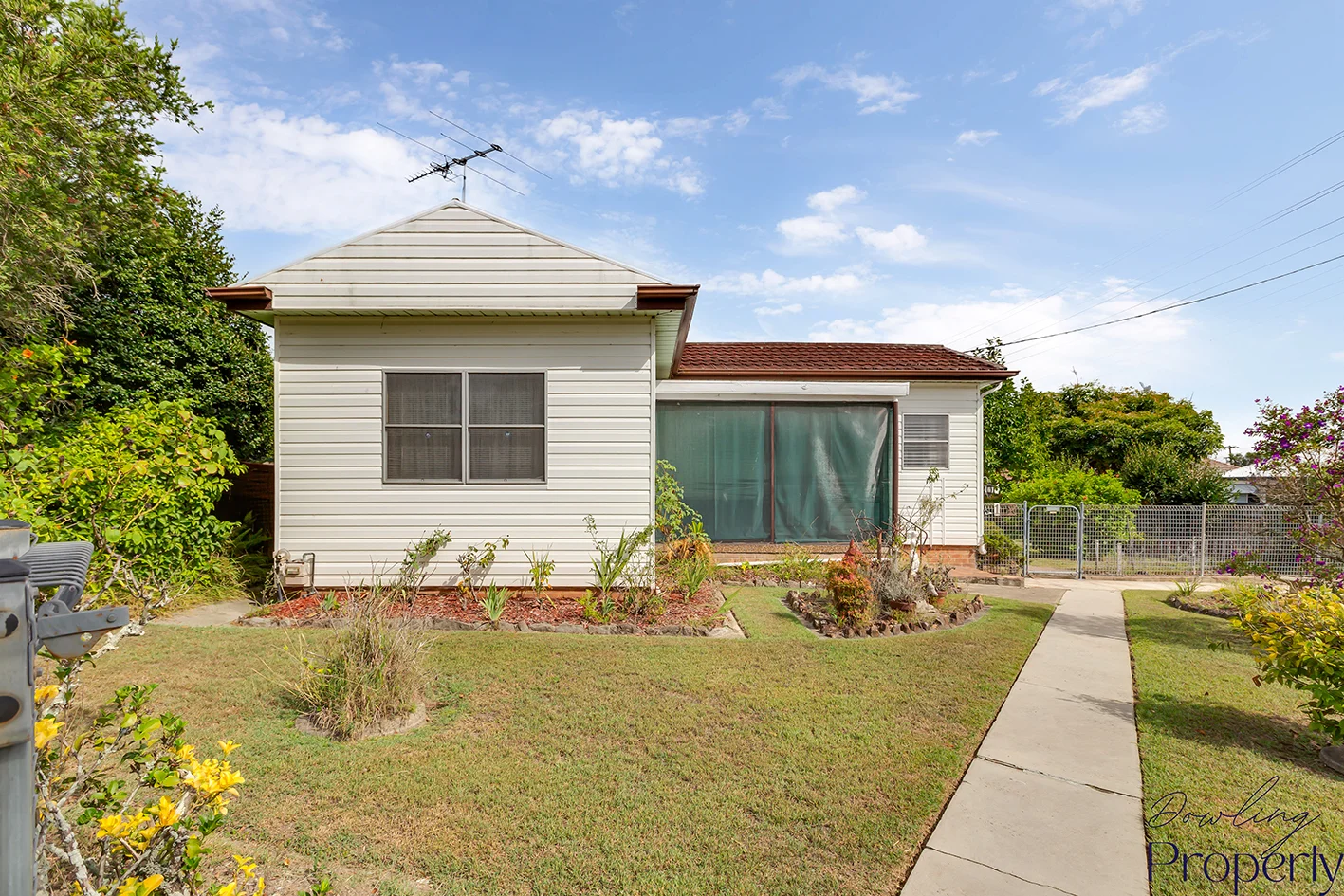 Additional image 4 of 1 Lang Crescent, Tarro NSW 2322