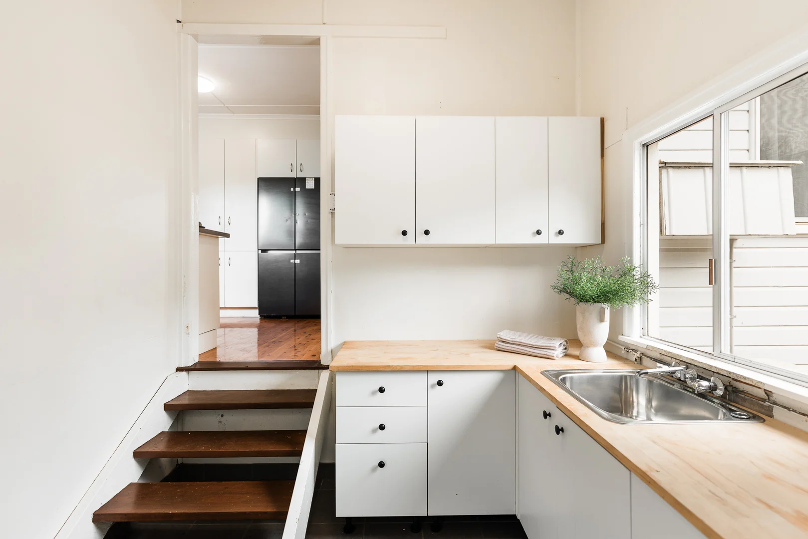Additional image 14 of 40 Mary Street, Mount Lofty QLD 4350