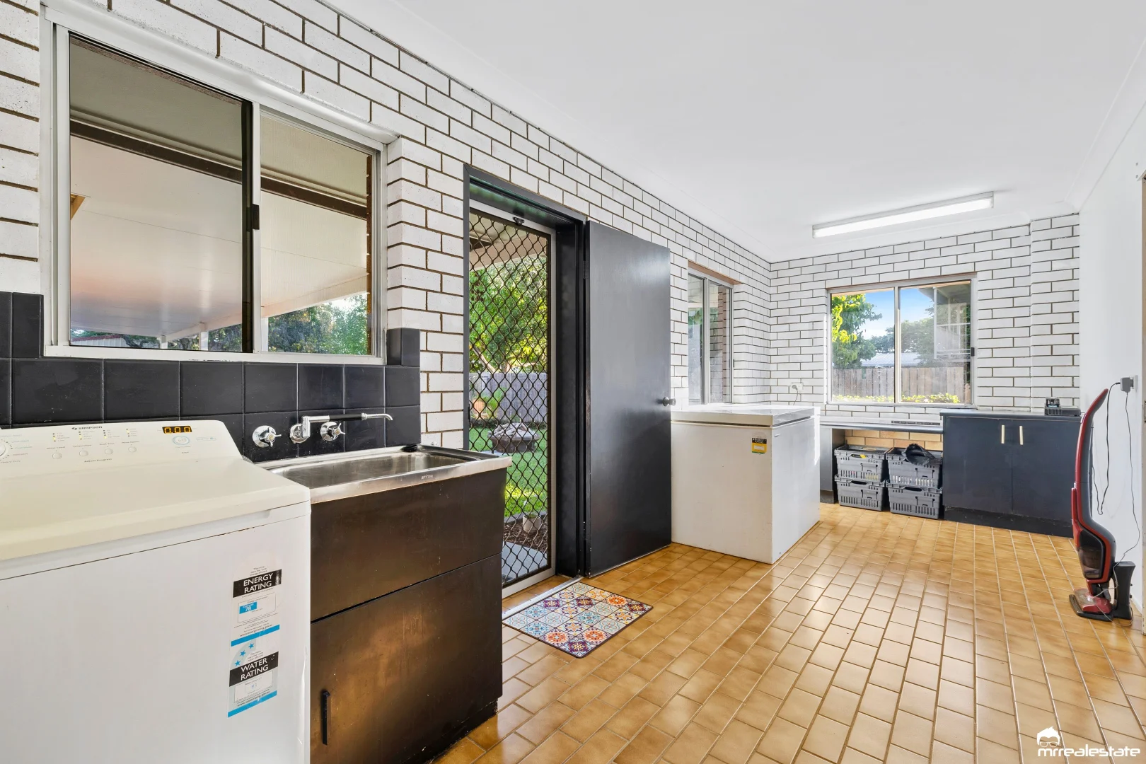 Additional image 17 of 15 O'Shanesy Street, Gracemere QLD 4702