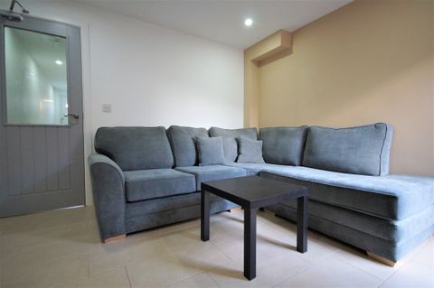 Room 5 Of 5, Orwell Road, Coventry CV1, Room to rent