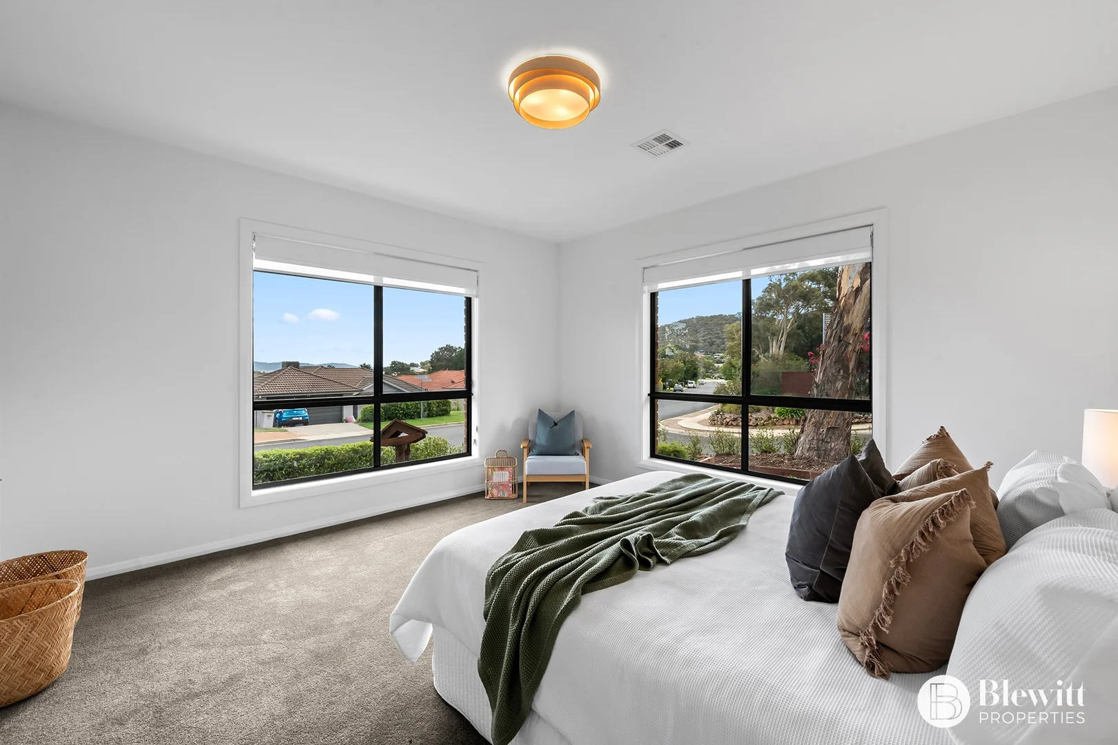 Additional image 19 of 28 Stringybark Drive, Jerrabomberra NSW 2619