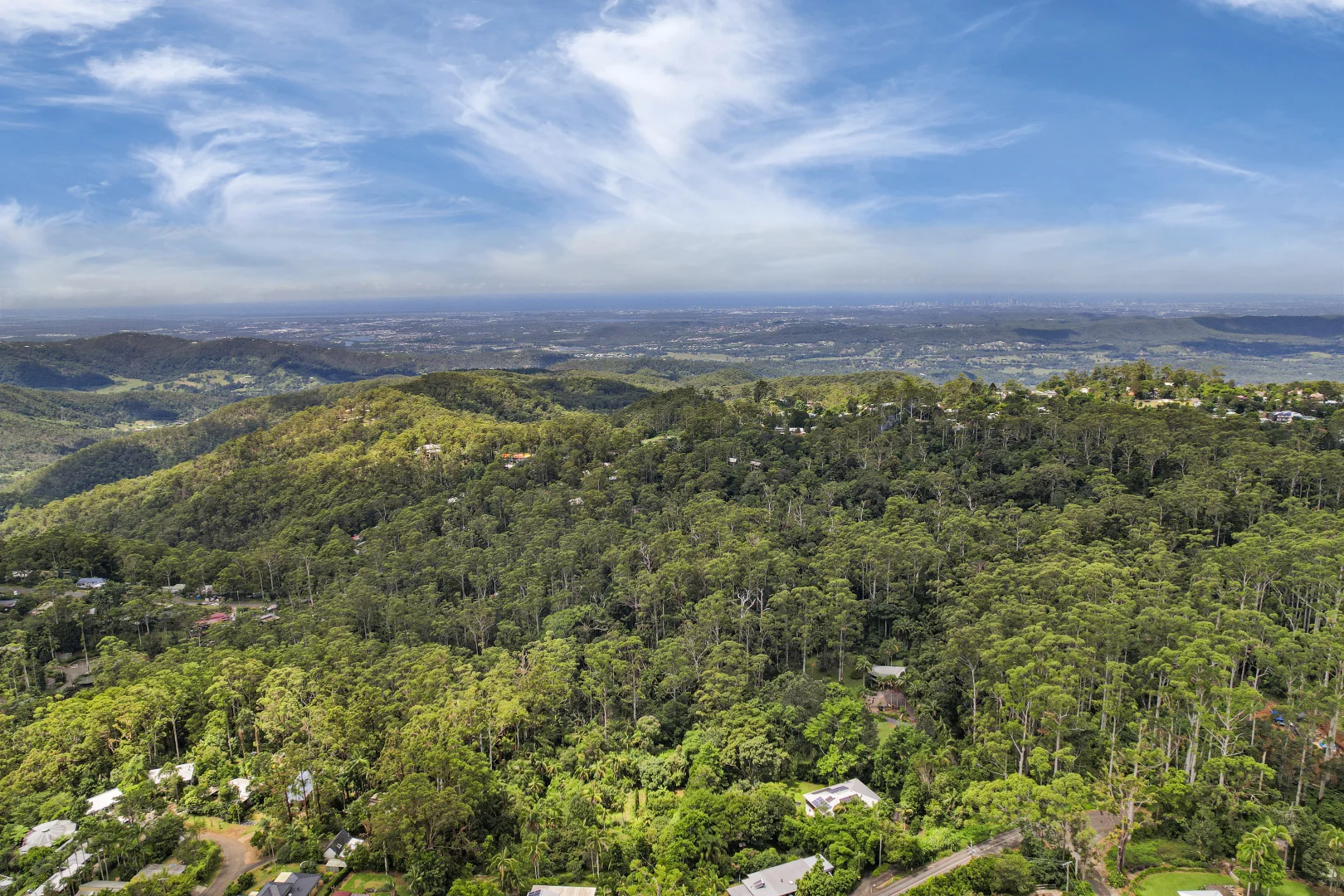 Additional image 11 of 15 - 17 Katoomba Crescent, Tamborine Mountain QLD 4272