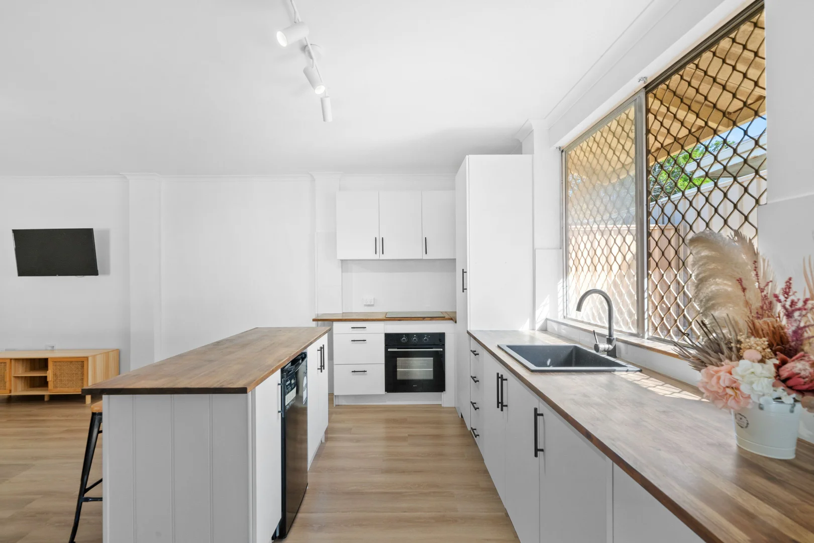 Additional image 23 of 30 Angalore Road, Madora Bay WA 6210