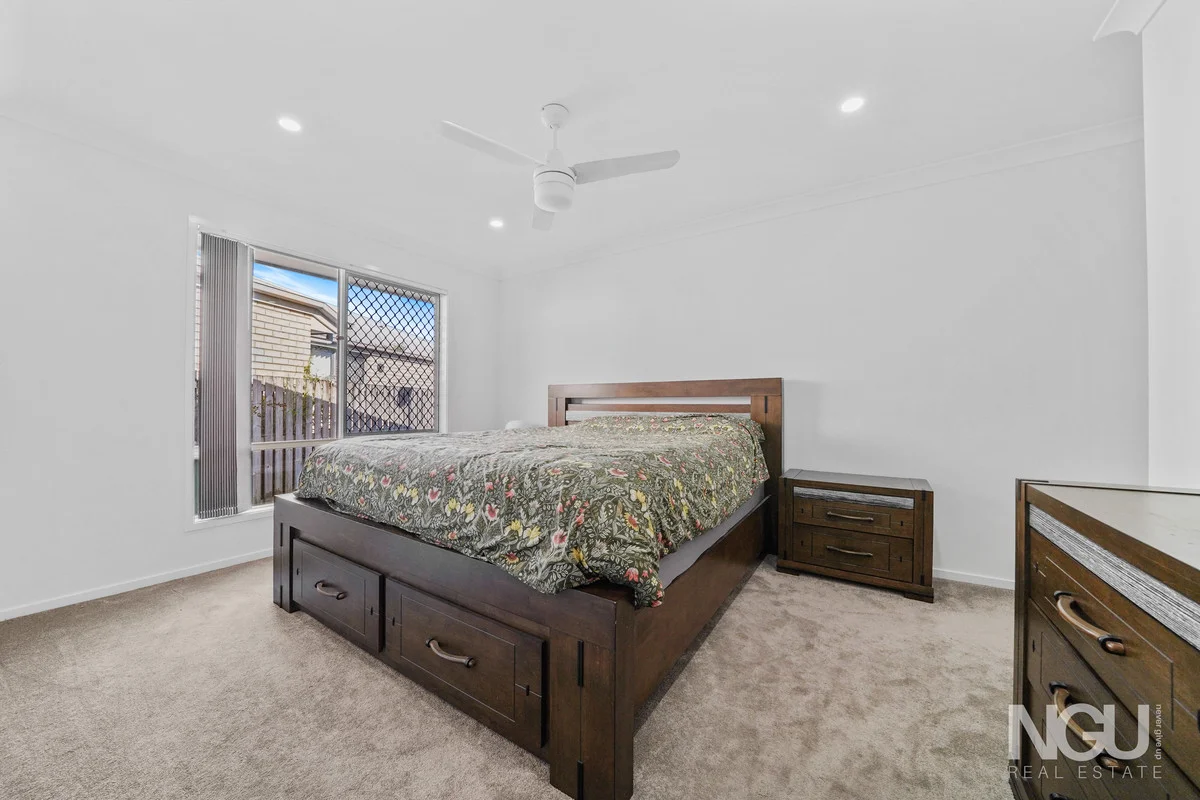 Additional image 5 of 52 South Quarter Drive, Loganlea QLD 4131