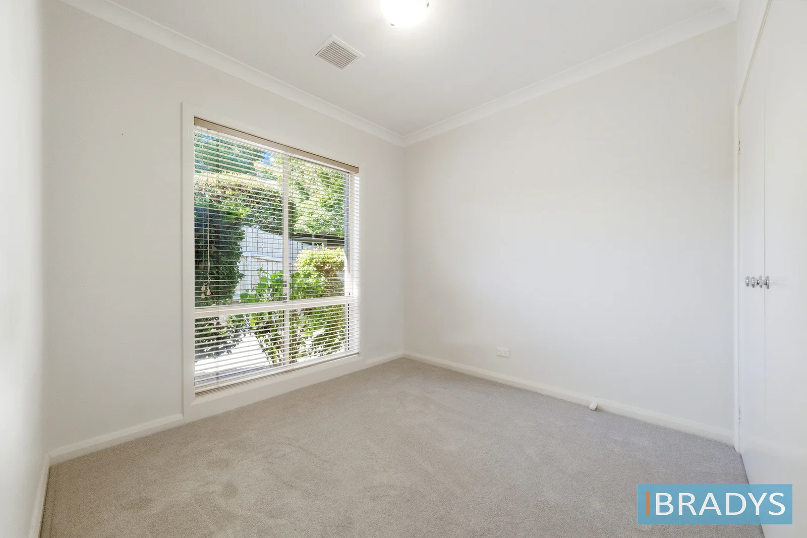 Additional image 14 of 8A Hannan Crescent, Ainslie ACT 2602