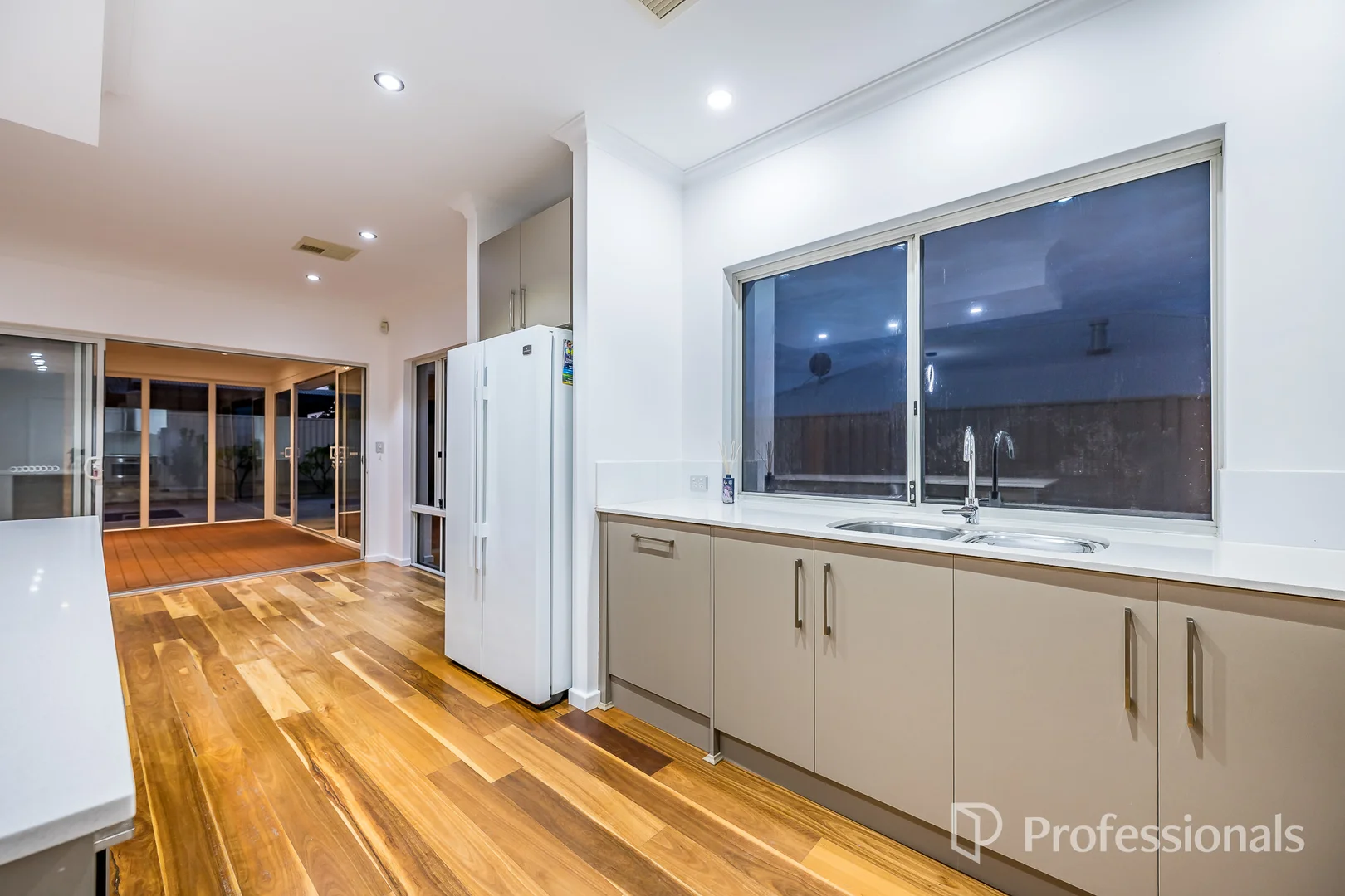Additional image 14 of 20 Jindalee Boulevard, Jindalee WA 6036