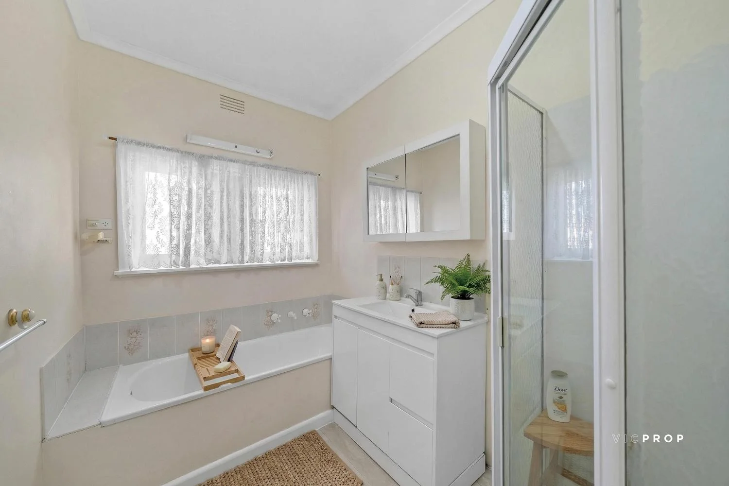 Additional image 3 of 99 Roslyn Road, Belmont VIC 3216