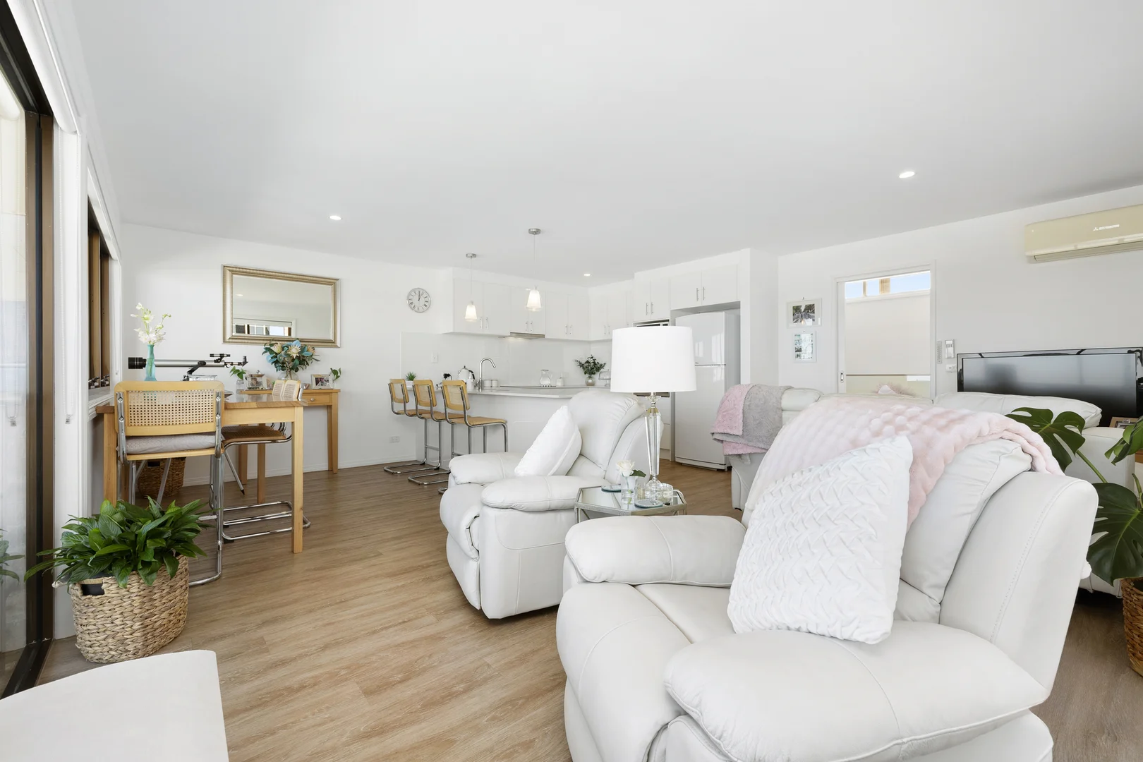 Additional image 5 of 3/128-130 Beach Road, Parkdale VIC 3195