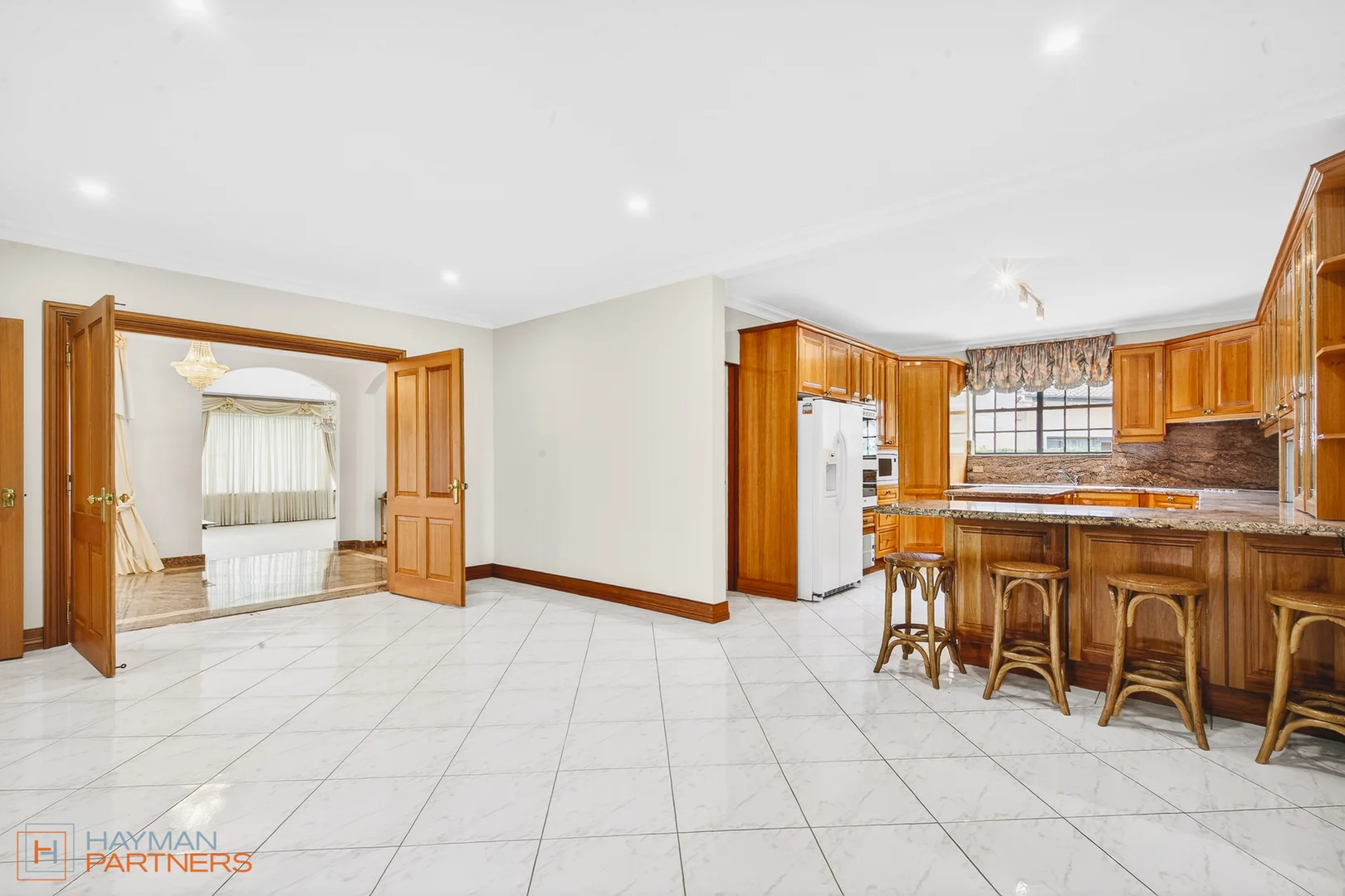 Additional image 37 of 2 Timbarra Crescent, O'Malley ACT 2606