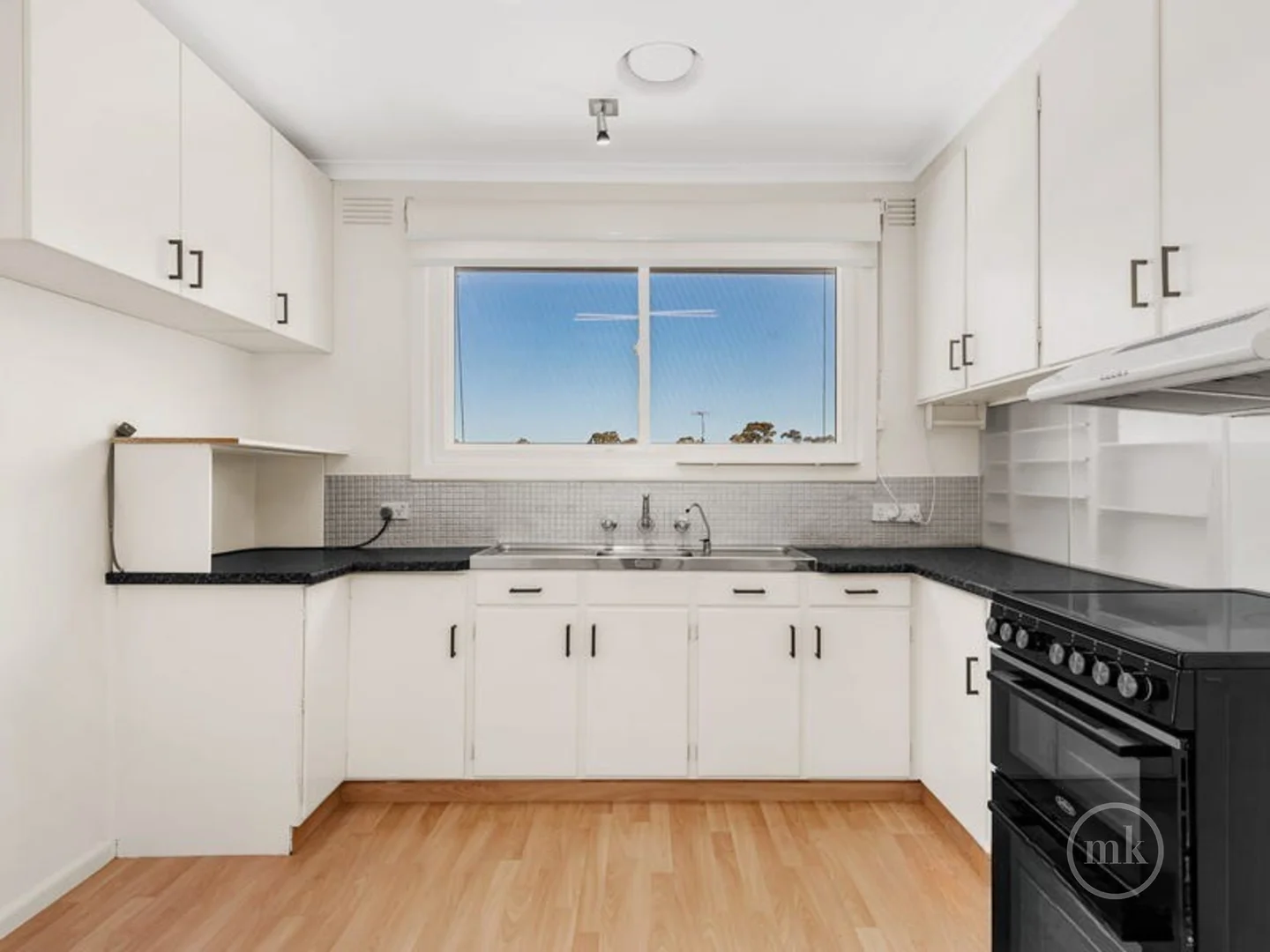 Additional image 2 of 1/118 Bridge Street, Eltham VIC 3095