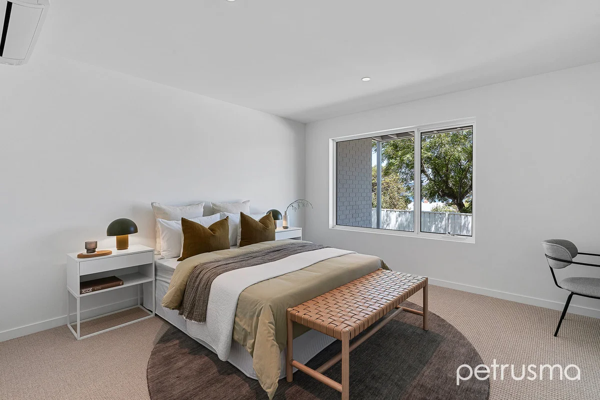 Additional image 24 of 3/107 Derwent Avenue, Lindisfarne TAS 7015