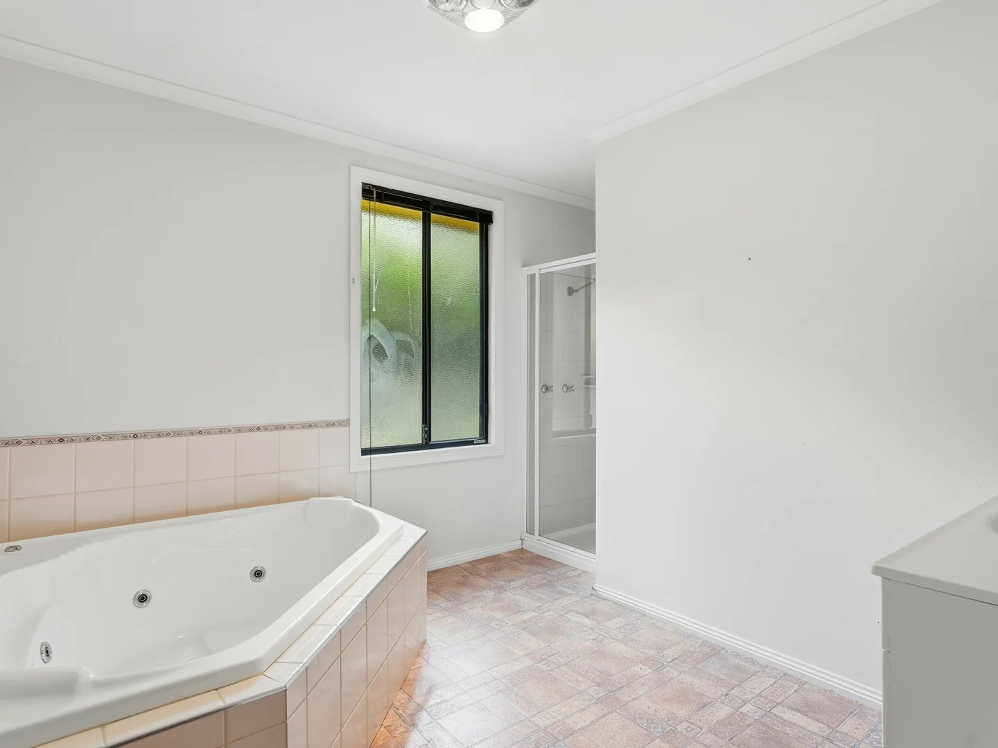 Additional image 24 of 35 Wassell Place, Lindisfarne TAS 7015