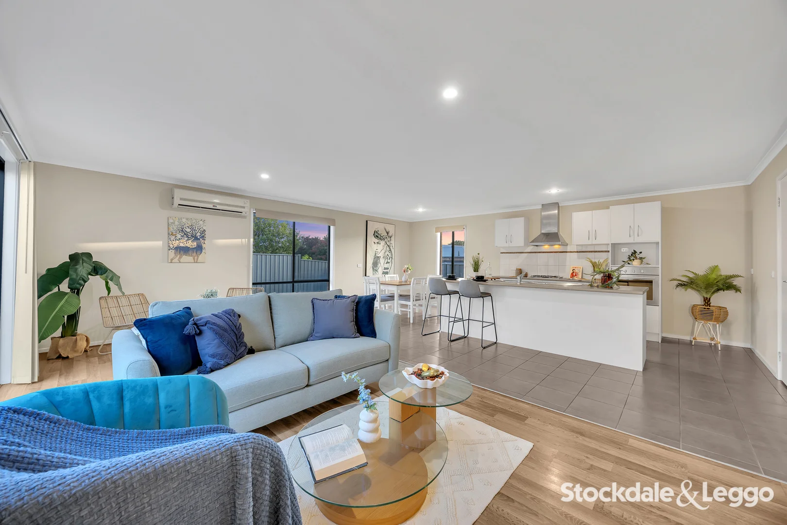 Additional image 13 of 9 Ellenborough Crescent, Manor Lakes VIC 3024