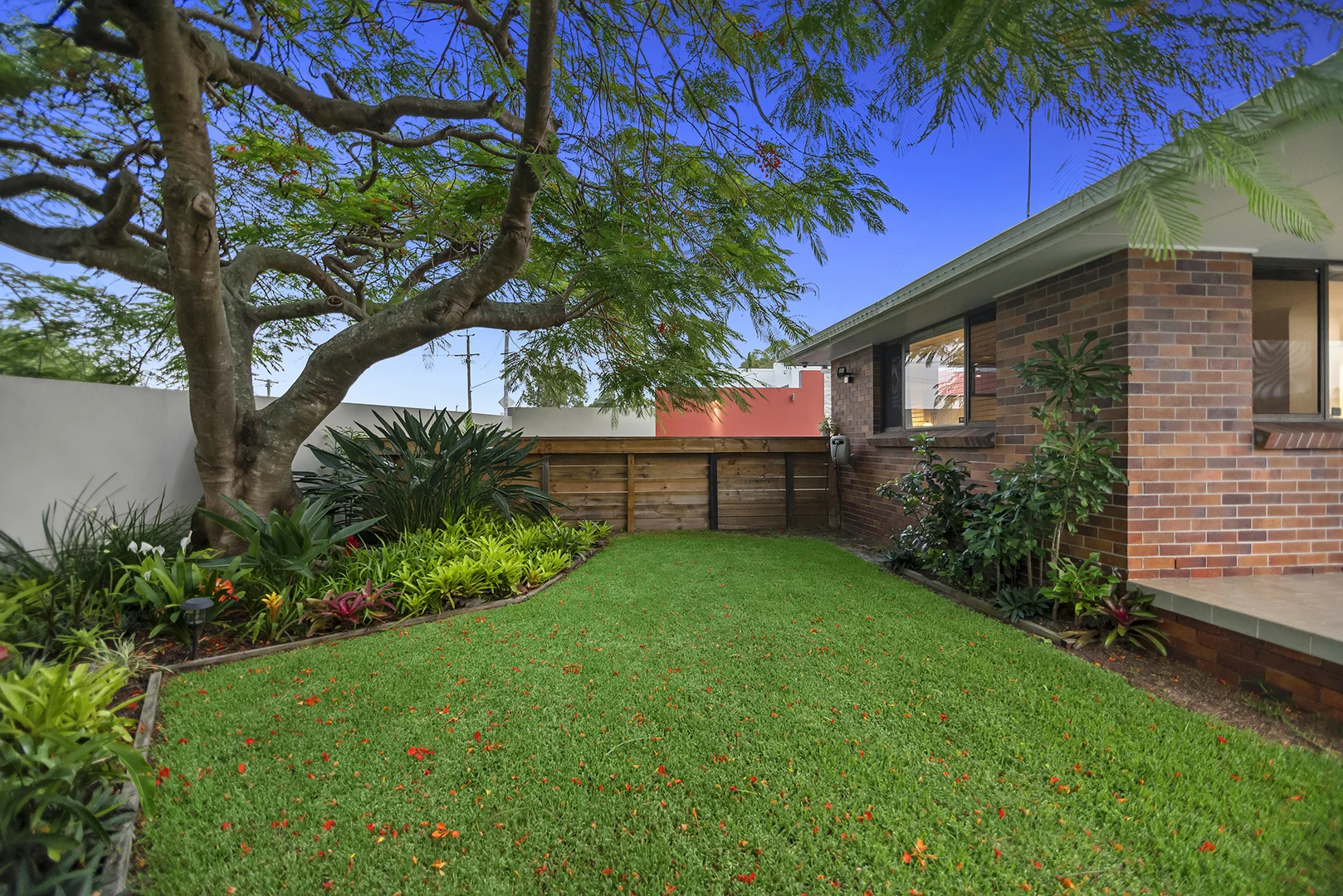 Additional image 26 of 2 Swallow Avenue, Paradise Point QLD 4216