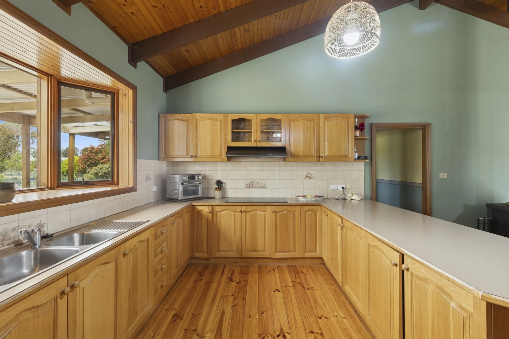 Additional image 5 of 290 HIGHLANDS ROAD, Seymour VIC 3660