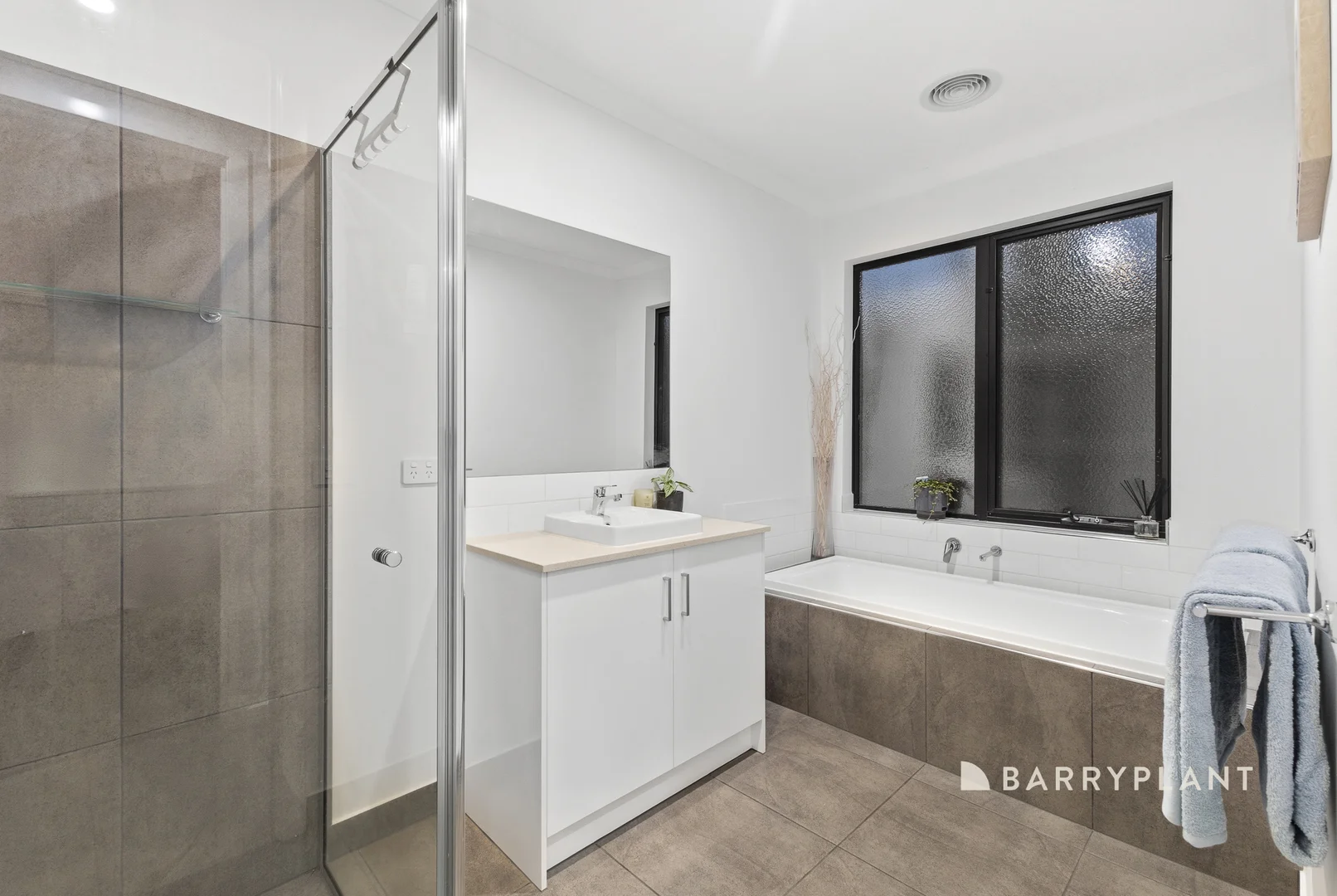 Additional image 16 of 8 Jemima Court, Garfield VIC 3814