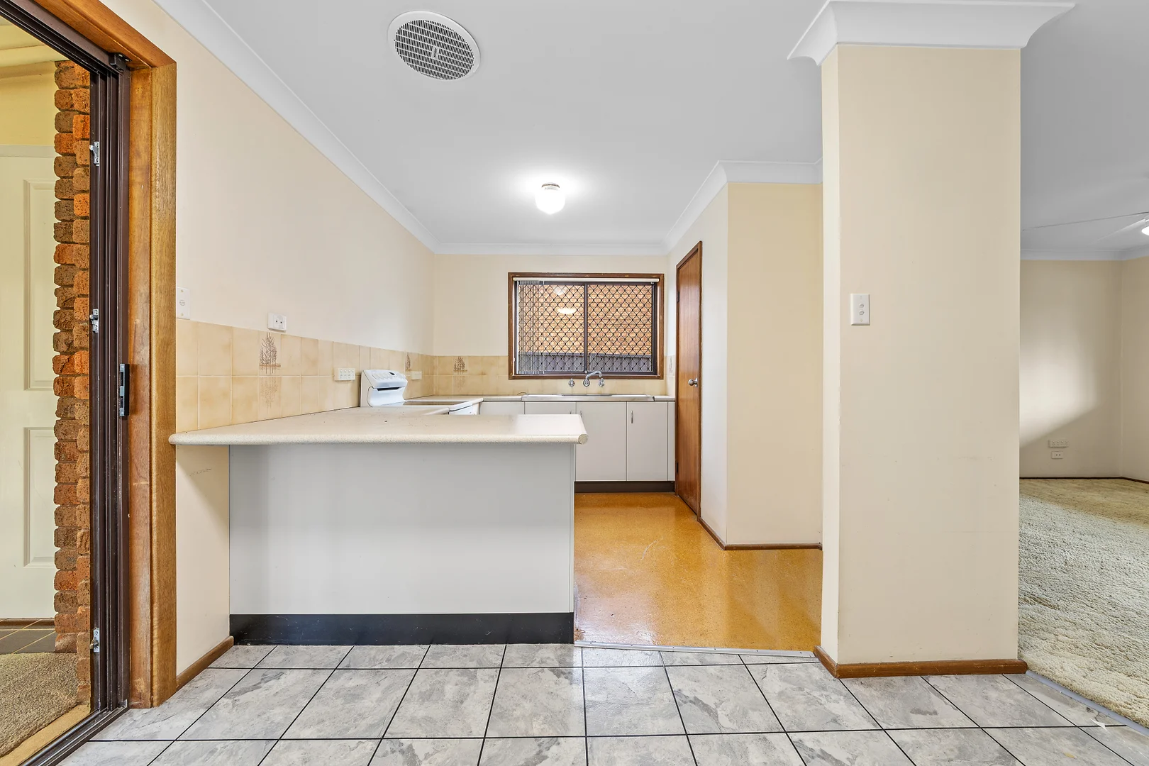 Additional image 3 of 7 Naroo Avenue, Summerland Point NSW 2259