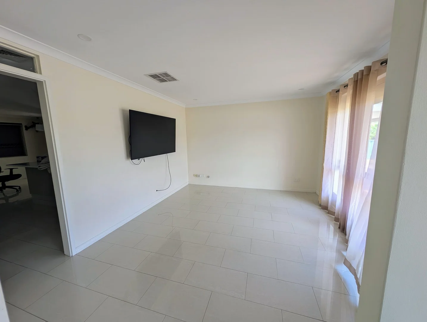 Additional image 11 of 6 Oakfield Retreat, Ballajura WA 6066