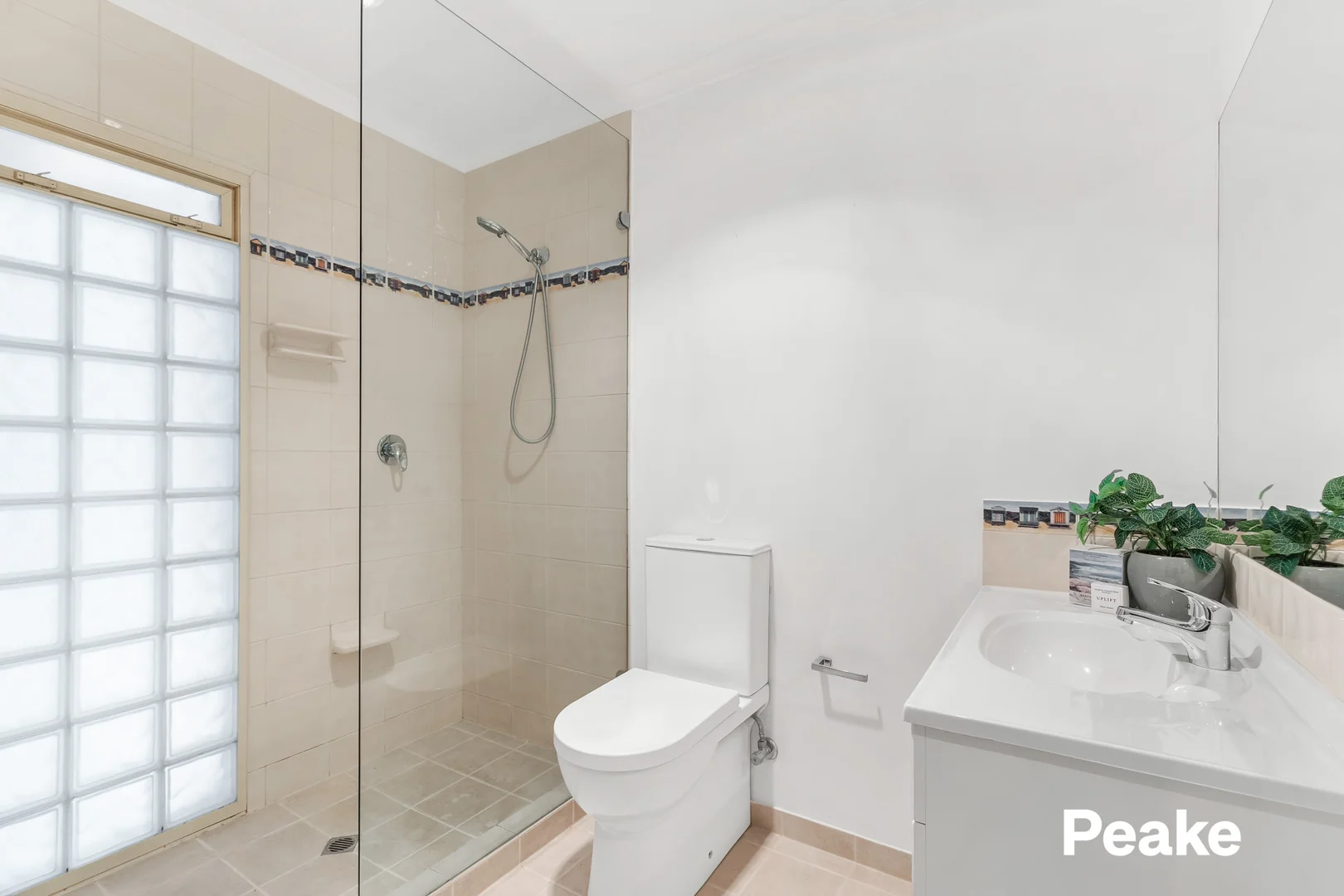 Additional image 7 of 2 Martin Court, Berwick VIC 3806