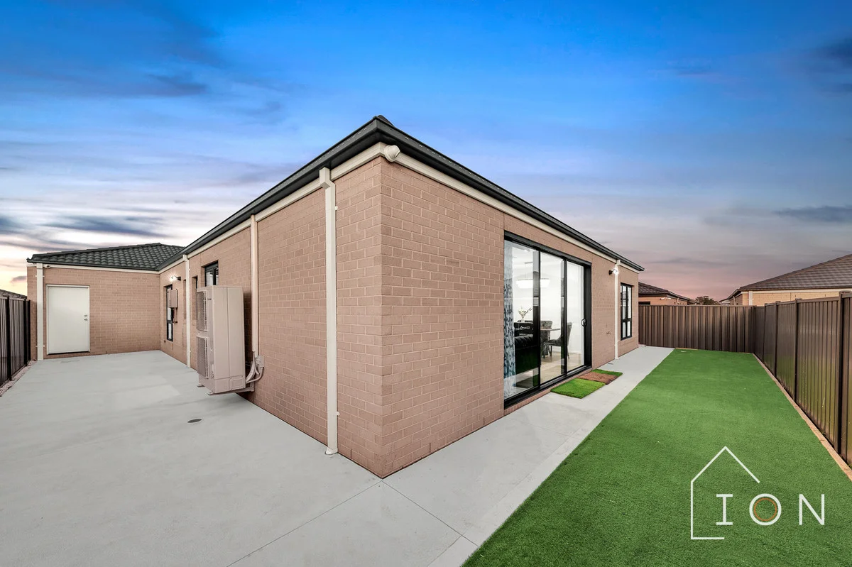 Additional image 18 of 11 Taupe Circuit, Clyde North VIC 3978