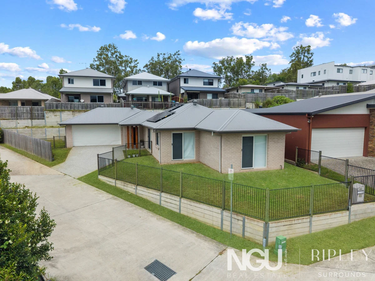 45 Cambridge Way, Ripley QLD 4306