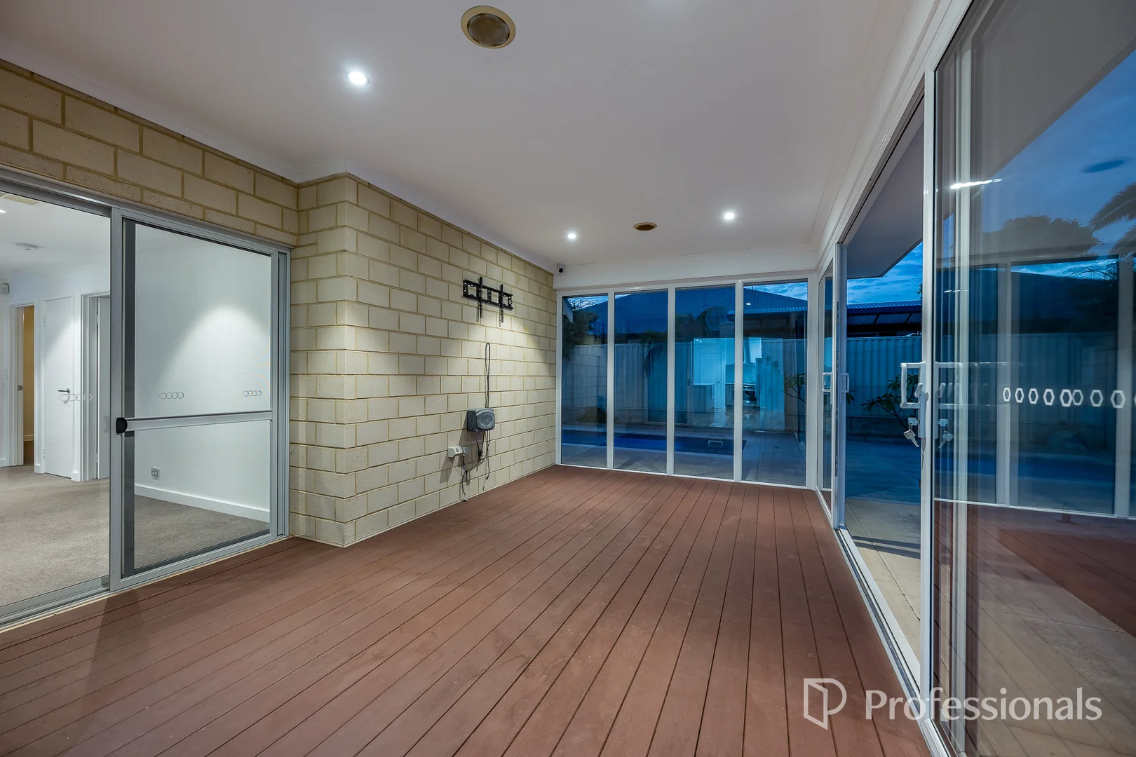 Additional image 26 of 20 Jindalee Boulevard, Jindalee WA 6036