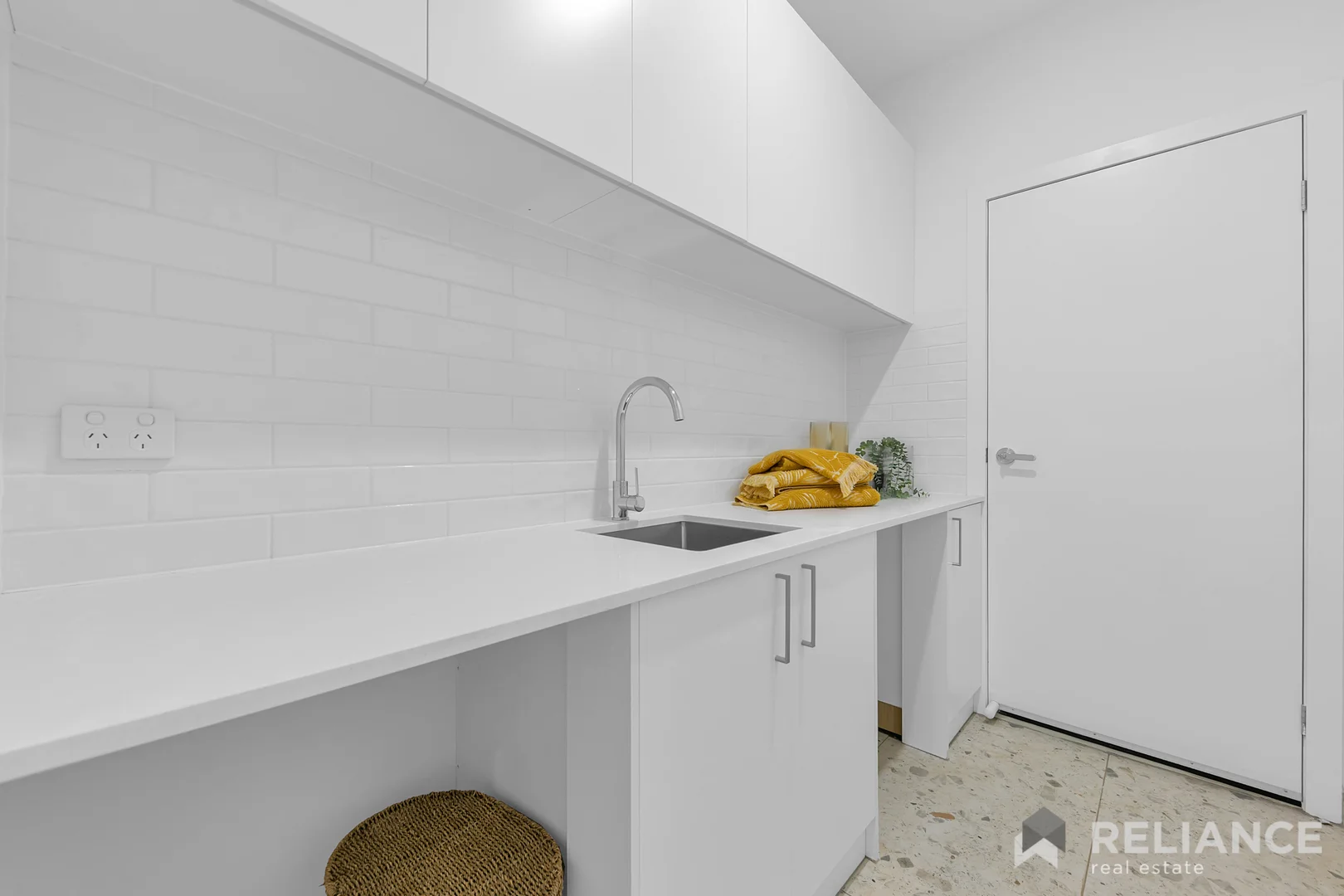 Additional image 24 of 3//621 Tarneit Road, Hoppers Crossing VIC 3029