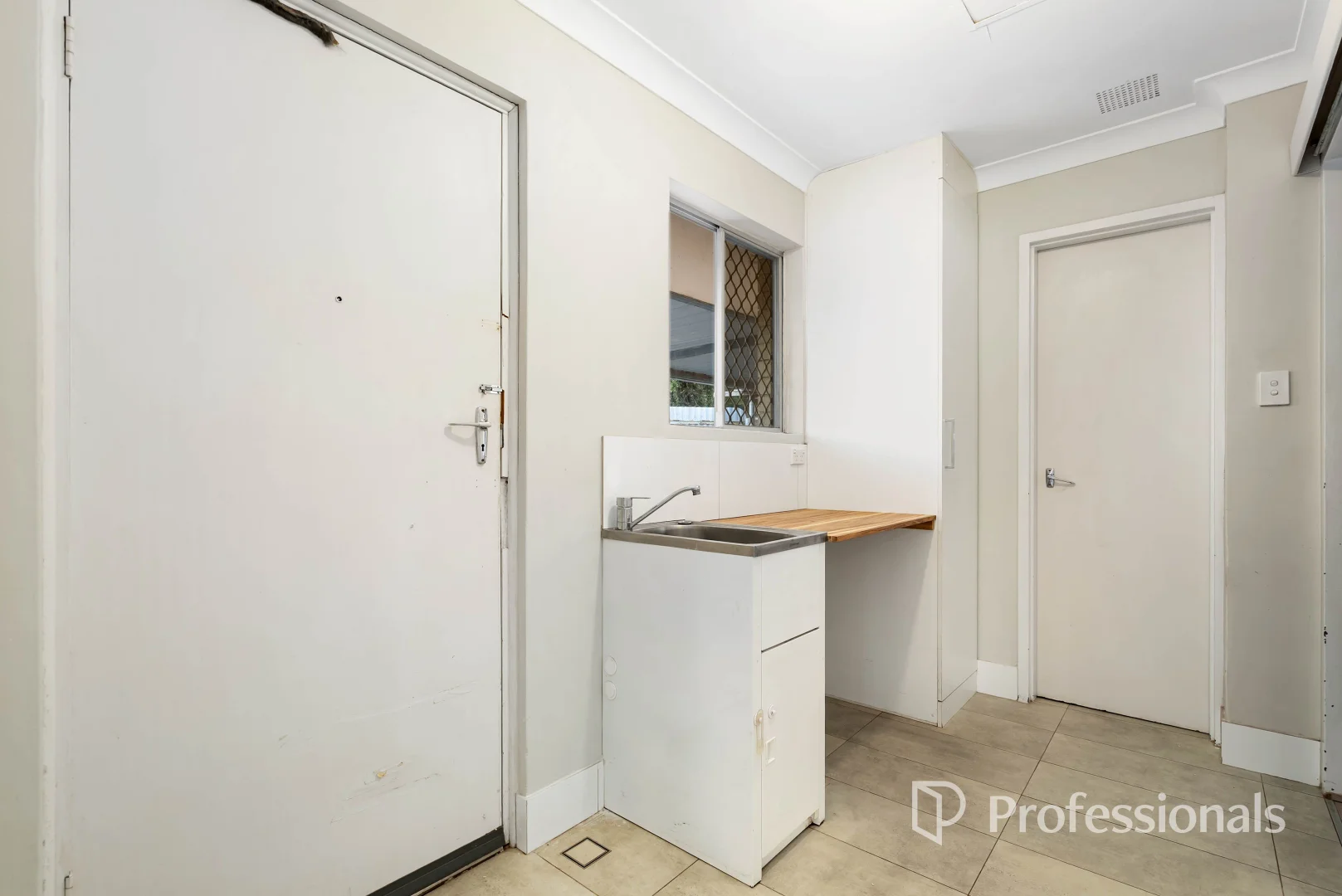 Additional image 14 of 15 Darile Street, Hillman WA 6168