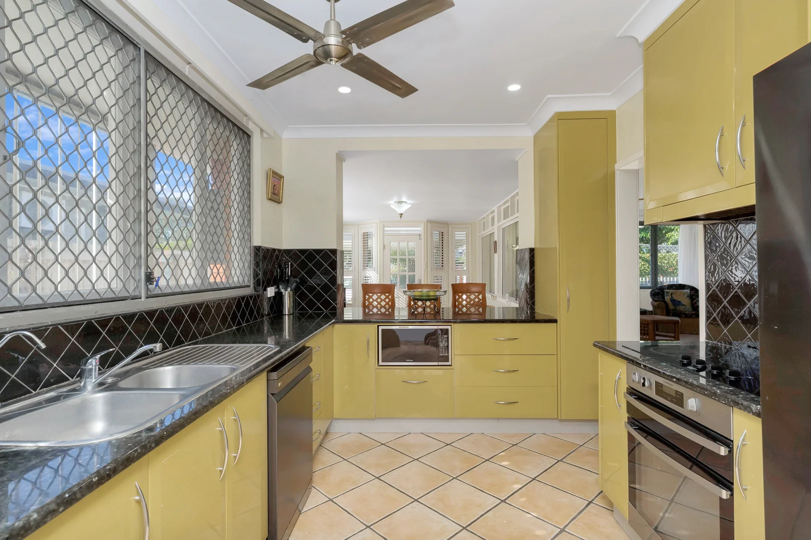 Additional image 3 of 6 Kenilworth Avenue, Hyde Park QLD 4812