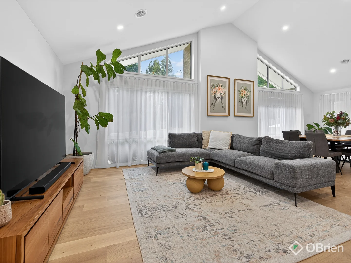 Additional image 2 of 20 Flaxlily Court, Bairnsdale VIC 3875