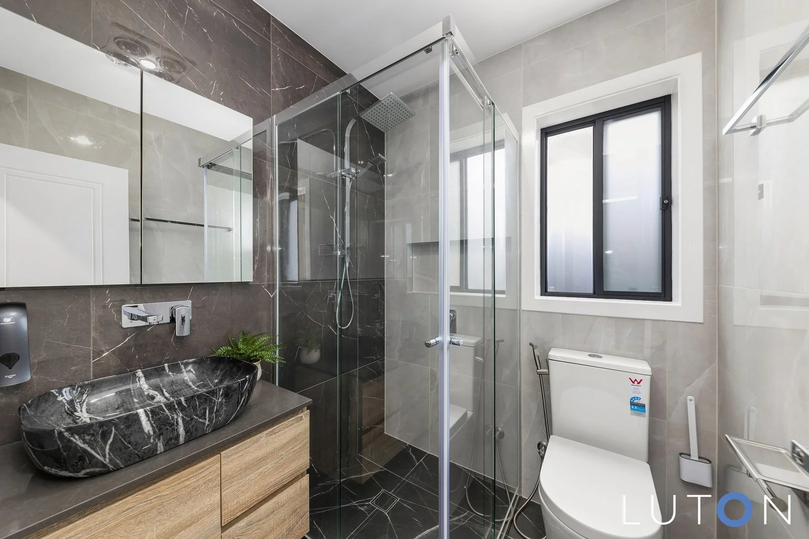 Additional image 19 of 38 MacLaurin Crescent, Chifley ACT 2606