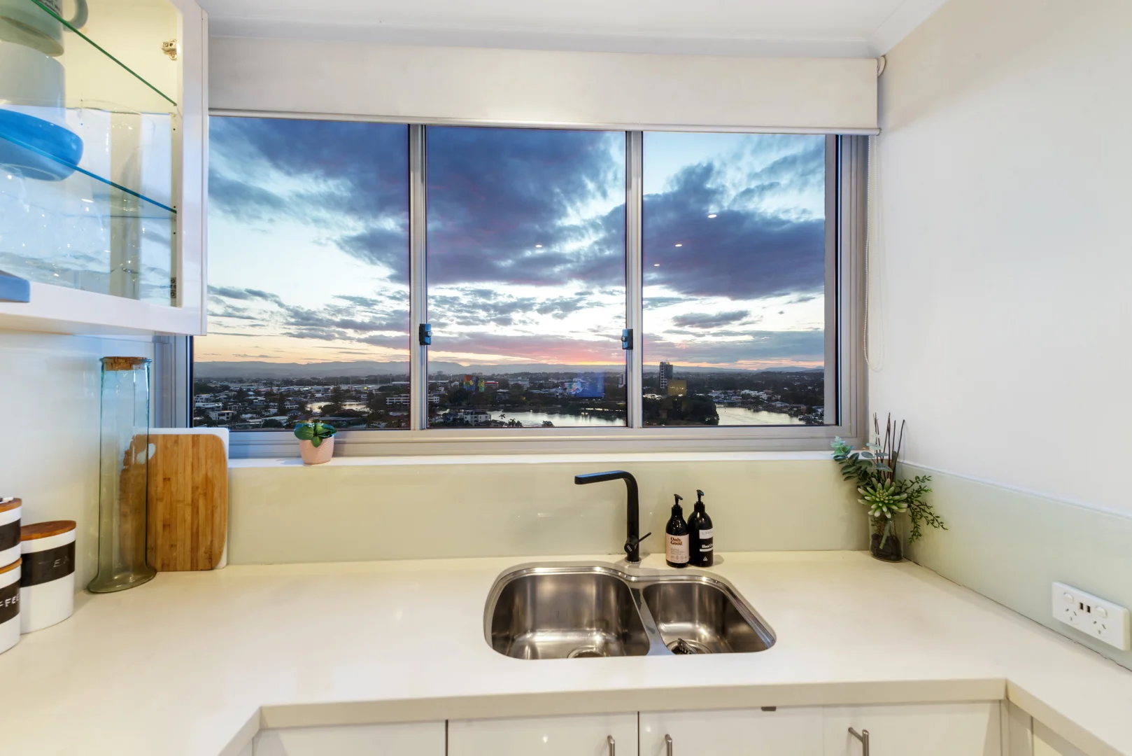 Additional image 30 of 152/30 Watson Esplanade, Surfers Paradise QLD 4217