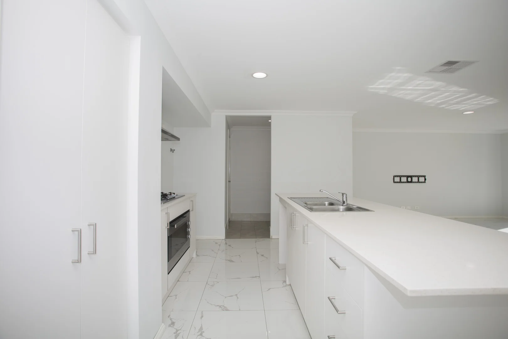 Additional image 15 of 8 Silvergum Way, Piara Waters WA 6112